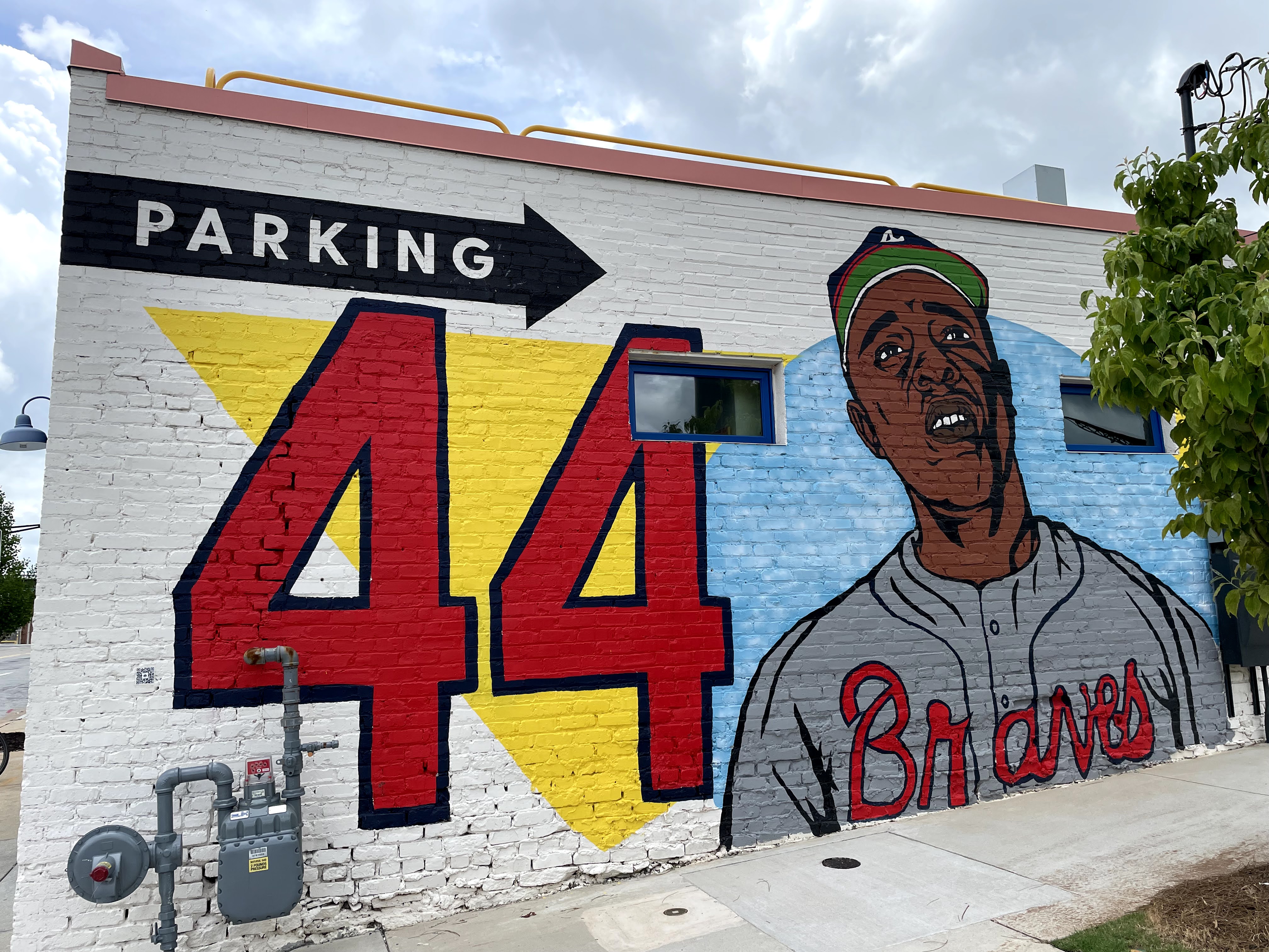 Hank Aaron's mural
